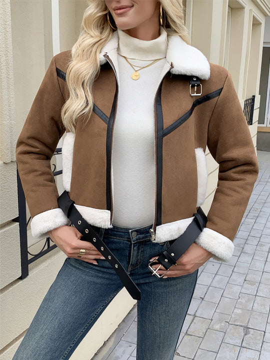 Damen Stylische Jacke mit Kunstfellbesatz und dekorativen Schnallen Heidi-Mode