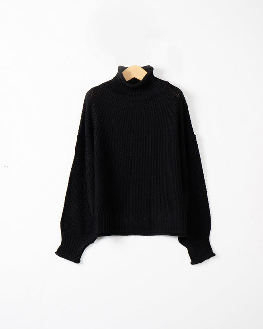 Damen modischer Pullover mit hohem Kragen und strukturierter Textur Heidi-Mode