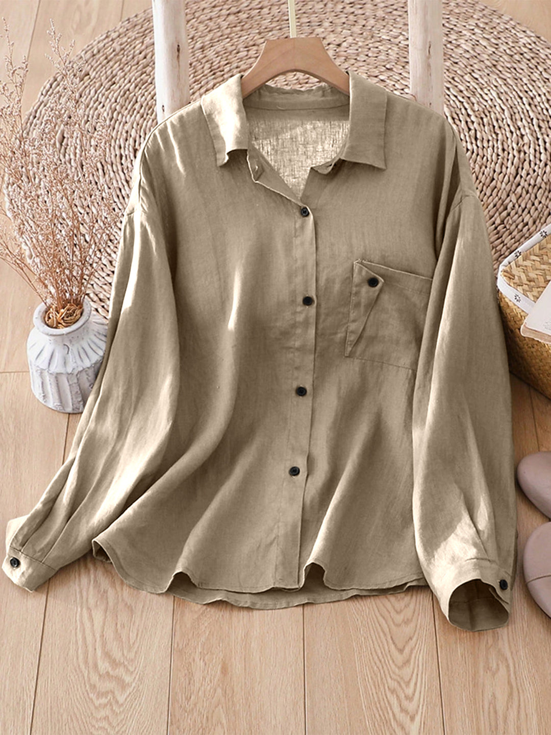 Damen Leichtes Hemd mit lässigem Schnitt und Brusttasche Heidi-Mode
