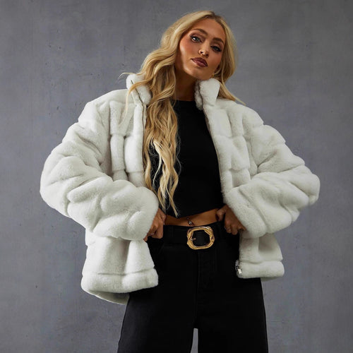 Damen Modische Kurzjacke mit voluminösem Teddy-Fell Heidi-Mode