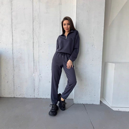 Damen modischer Jogginganzug mit hochgeschlossenem Kragen und Kordelzug Heidi-Mode