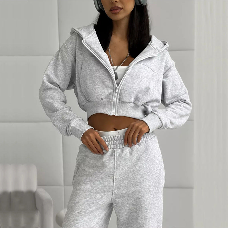 Damen moderner Cropped Hoodie und weite Jogginghose Set Heidi-Mode