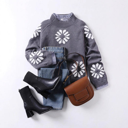 Damen Strickpullover mit floralem Motiv und modernem Rundhalsausschnitt Heidi-Mode