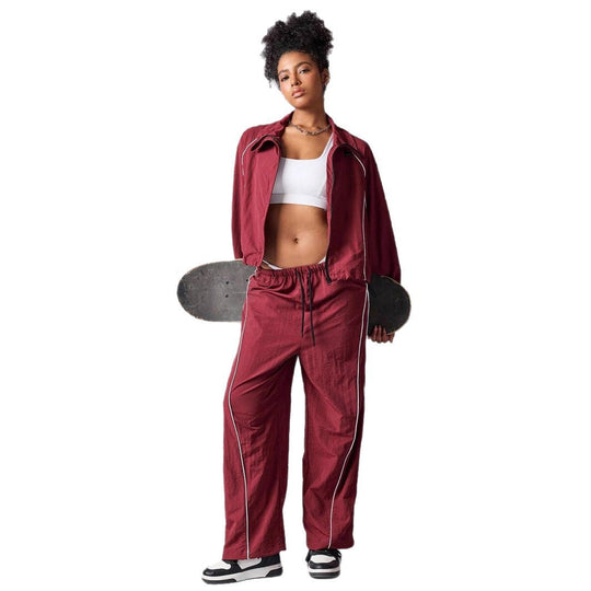 Damen Sportliche Jacke mit hohem Kragen und elastischen Details Heidi-Mode