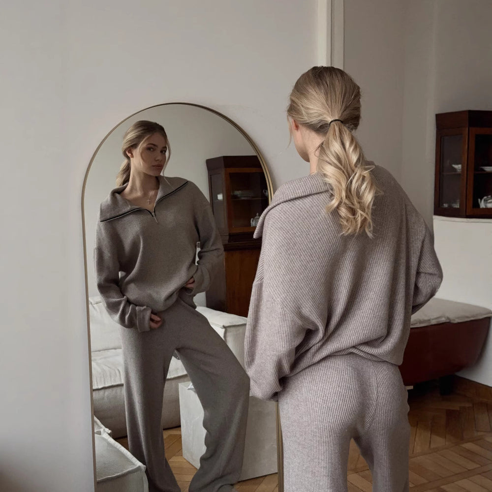 Damen Oversized Strickanzug mit modernem Stehkragen und Reißverschluss Heidi-Mode