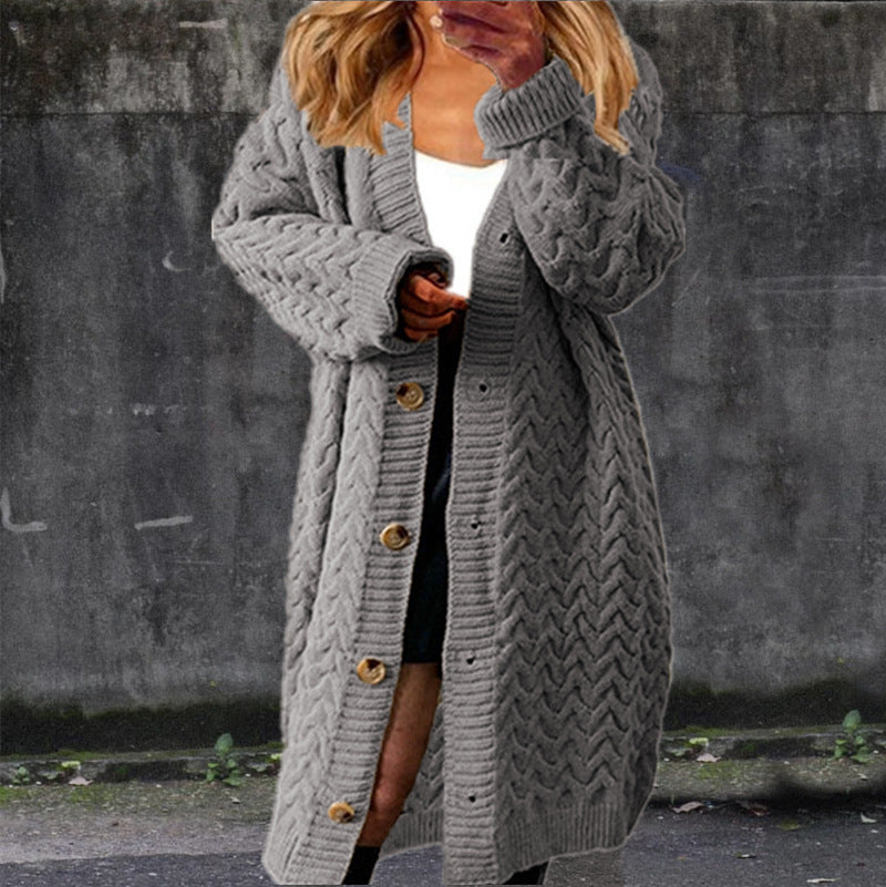 Damen Großer Strickmantel mit dekorativem Knopfverschluss und Zopfmuster Heidi-Mode