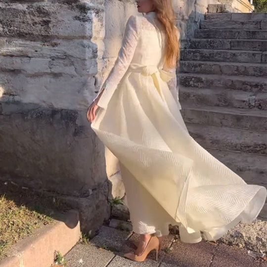 Damen Elegantes Maxikleid mit Spitzenärmeln und Taillengürtel Heidi-Mode