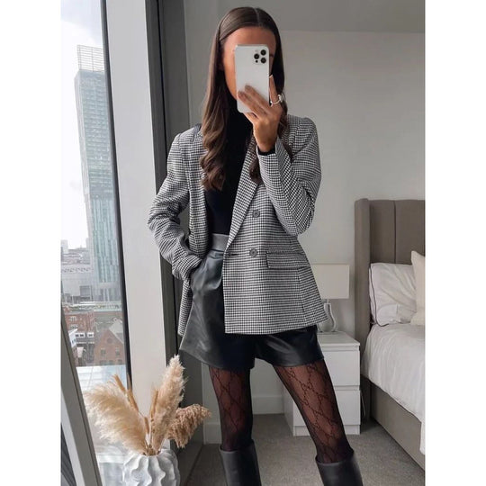 Damen kariertes Blazerjacke mit doppelter Knopfreihe und idealem Schnitt Heidi-Mode