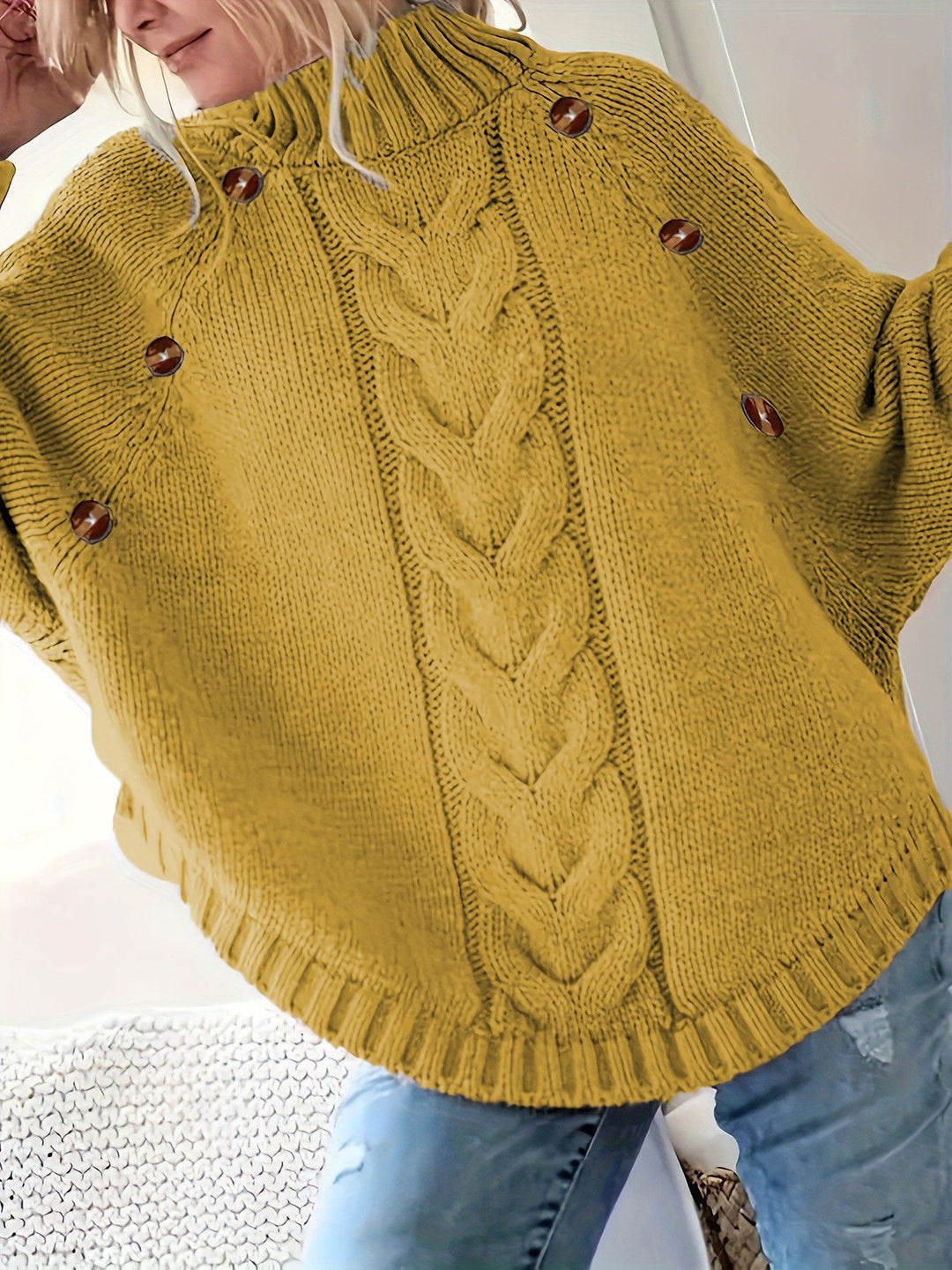 Damen Oversized Strickpullover mit Hochkragen und dekorativen Knopfdetails Heidi-Mode