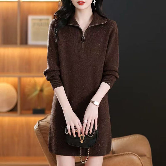 Damen Kurzes Strickkleid mit halbzipper und Kragen Heidi-Mode