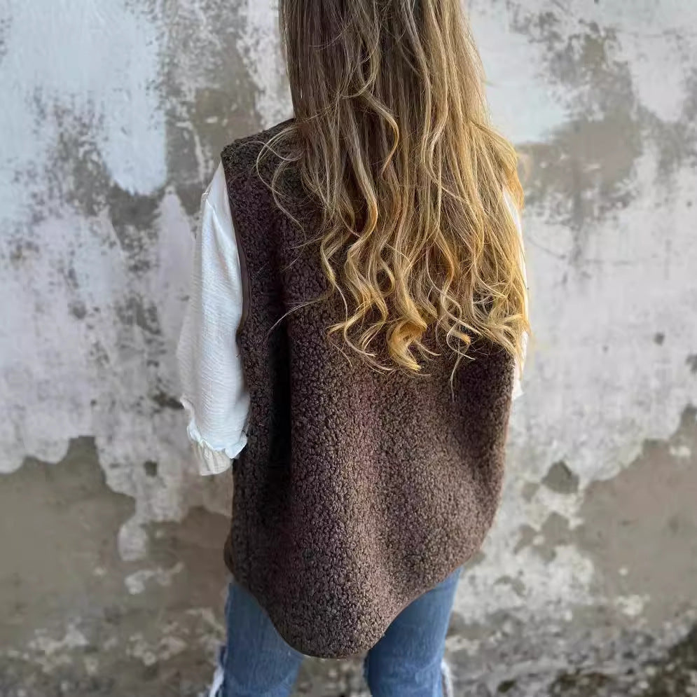 Damen Flauschige Weste mit Knöpfen Heidi-Mode