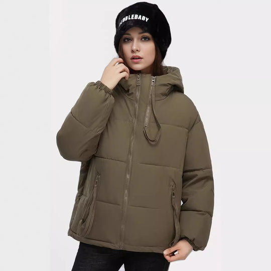 Damen wasserabweisende Winterjacke mit verstellbarer Kapuze und praktischen Taschen Heidi-Mode