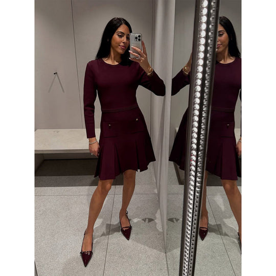 Damen Strickkleid mit dekorativen Knopfdetails und praktischen Taschen Heidi-Mode