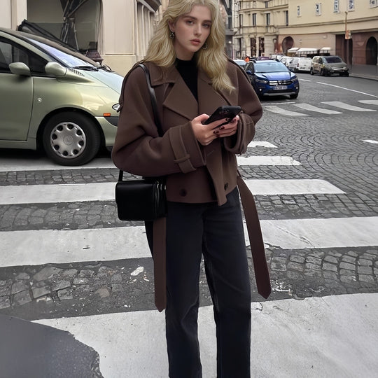 Damen Modischer Übergröße-Bikerjacke mit asymmetrischem Schnitt und Druckknopfverschluss Heidi-Mode