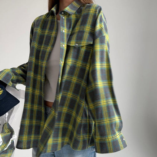 Damen Gemütliches Karoshirt mit hohem Kragen und Knopfverschluss Heidi-Mode