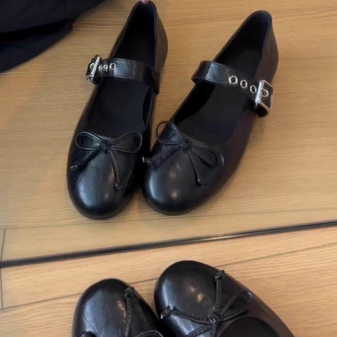 Damen Stylische Mary Jane Ballerinas mit Dekorativem Riemen und Schleifendetails Heidi-Mode