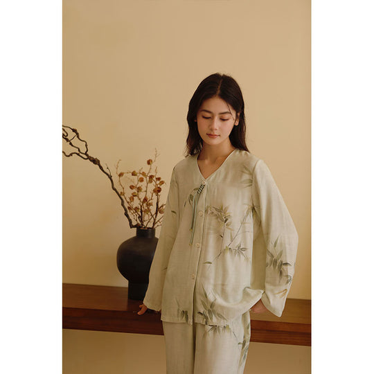 Damen Bluse aus hochwertiger Viskose mit botanischem Print und fein gearbeiteten Knopfdetails Heidi-Mode