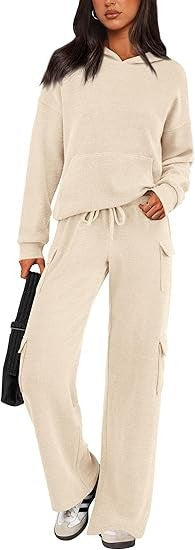 Damen Bequemes Lounge-Set mit Kapuze und weiten Hosen Heidi-Mode