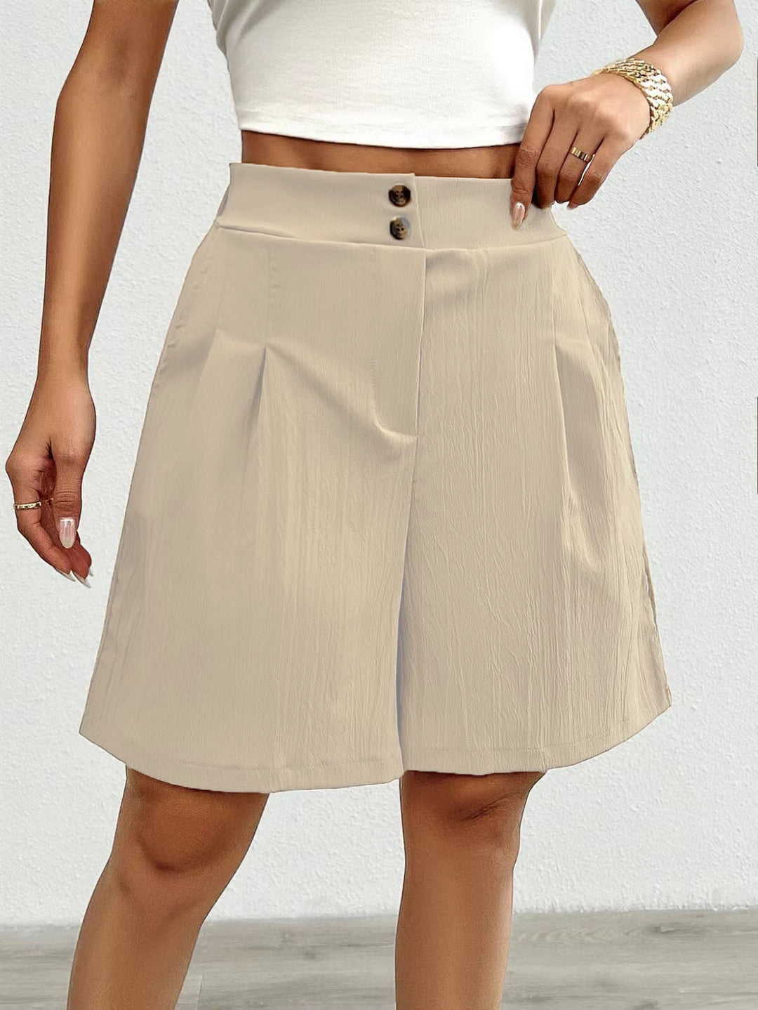 Damen Elegante Shorts mit Knopfverschluss und faltigem Design Heidi-Mode