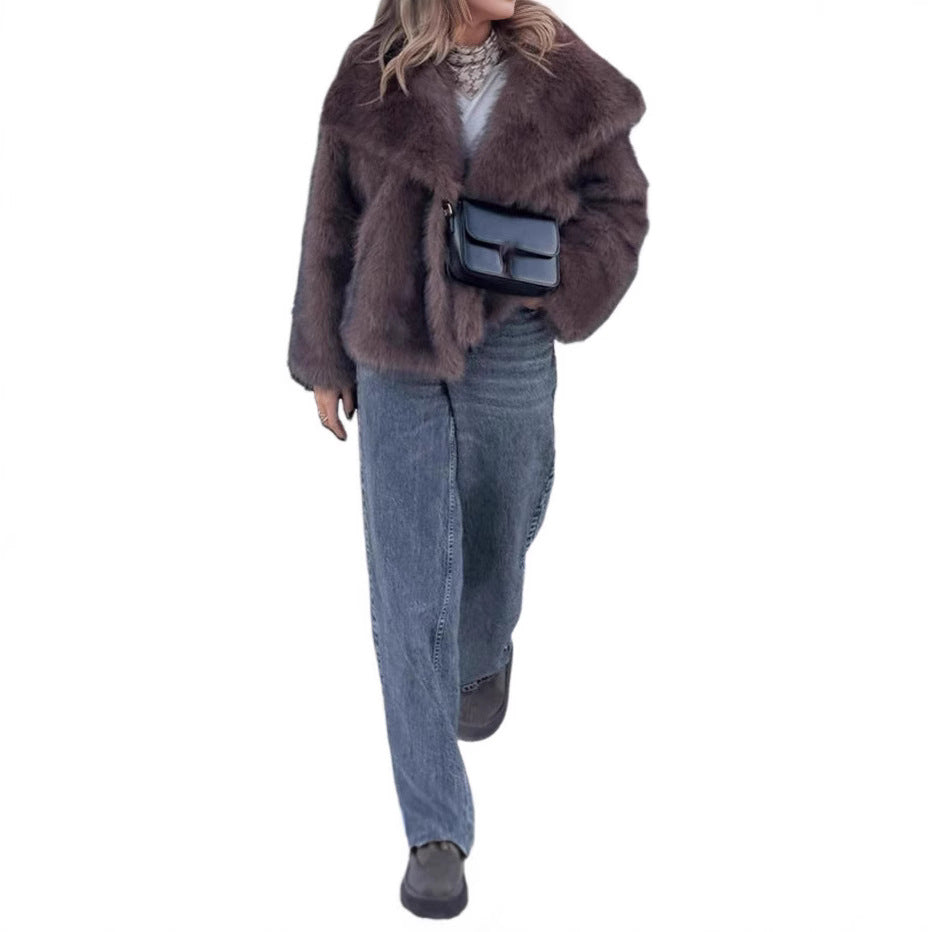 Damen Luxuriöse Kunstfelljacke mit voluminösen Ärmeln und breitem Revers Heidi-Mode