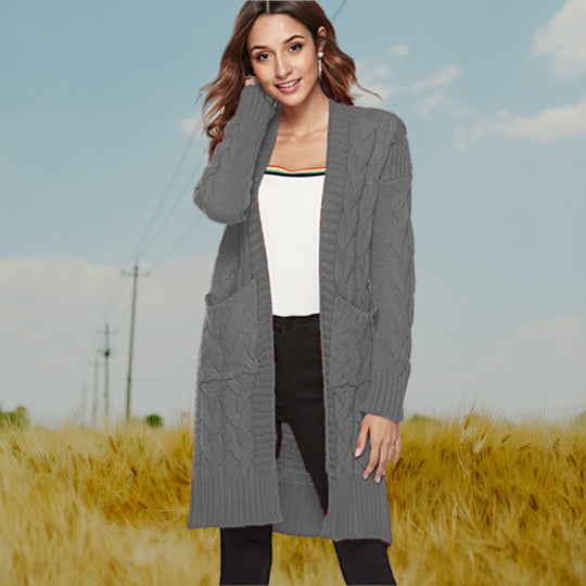 Damen Strickmantel mit großen Taschen und eleganten Zopfmustern Heidi-Mode