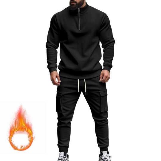 Herren sportlicher Sweatanzug mit höherem Kragen und praktischen Taschen Heidi-Mode