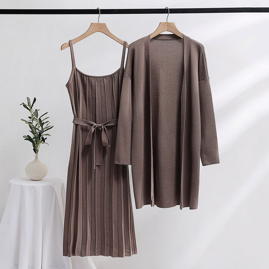 Damen elegantes und lässiges Strickkleid mit passender Strickjacke Heidi-Mode