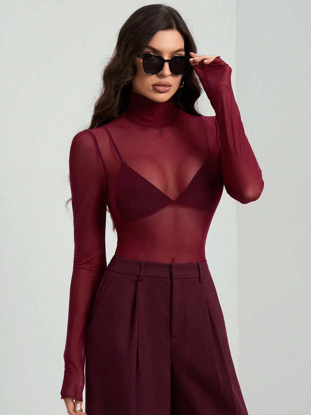 Damen Transparente Turtleneck-Bluse mit figurformendem Schnitt Heidi-Mode