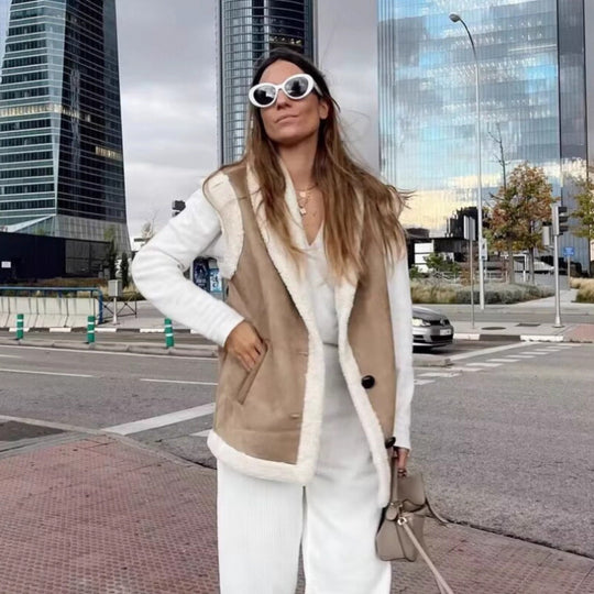 Damen warme Fleece-Weste mit klassischem Kragen und praktischen Taschen Heidi-Mode