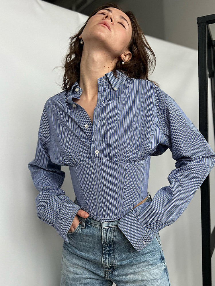 Damen Hemdbluse mit innovativem Schnitt und strukturierten Ärmeln Heidi-Mode