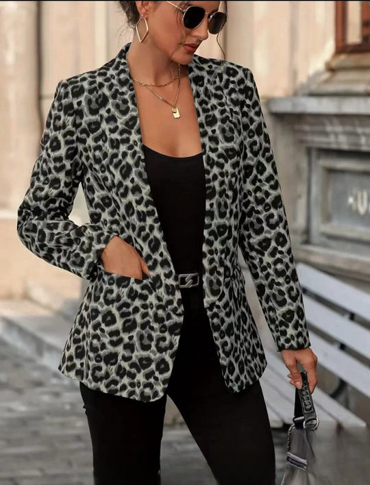 Damen Modischer Blazer im Leo-Design mit schlankem Schnitt Heidi-Mode