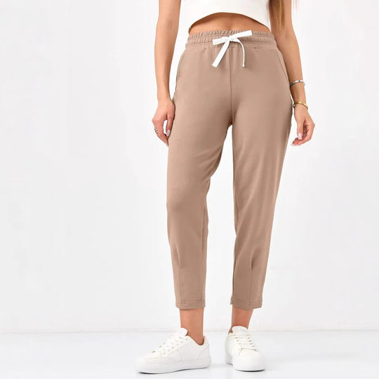 Damen Elegante Jogginghose mit Kordelzug und schmalem Schnitt Heidi-Mode