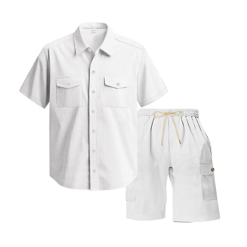 Herren komfortables Freizeitoutfit mit Kurzarmhemd und lockeren Shorts Heidi-Mode