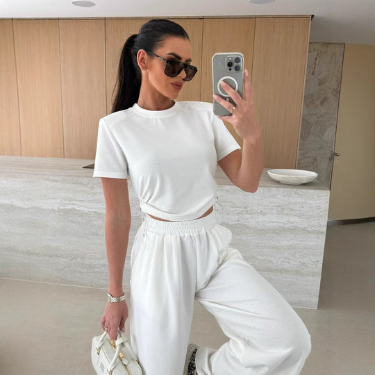 Damen lässiges Set aus Crop-Top und Jogginghose Heidi-Mode