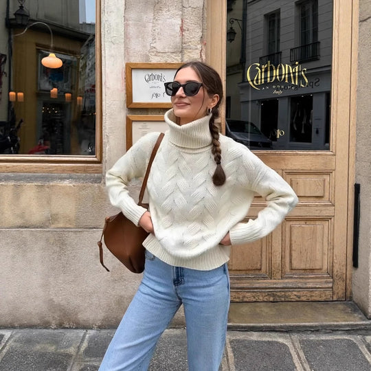 Damen gemütlicher Pullover mit hohem Kragen und Kabelstrick Heidi-Mode