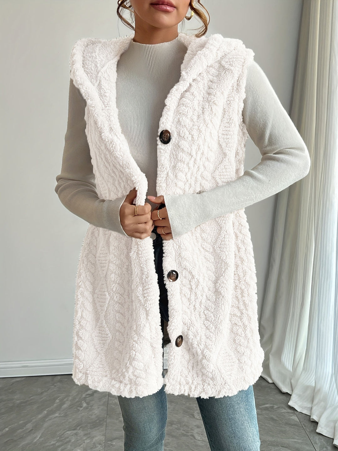 Damen Kuschelige Fleece-Weste mit Kapuze und Knopfverschluss Heidi-Mode
