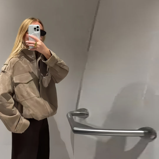 Damen Fetziges Wildlederjacke mit praktischen Taschen Heidi-Mode