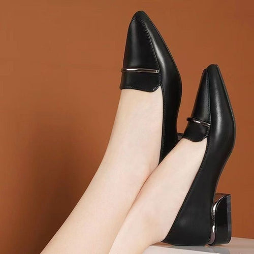 Damen elegante Pumps mit spitzem Zehenbereich und modischem Schnallen-Akzent Heidi-Mode