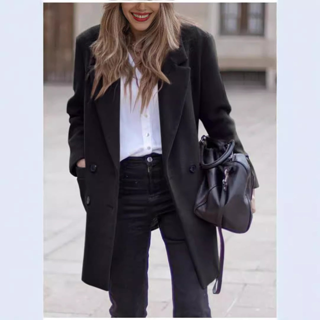 Damen moderner Oversized-Mantel mit doppelter Knopfreihe und eleganten Details Heidi-Mode