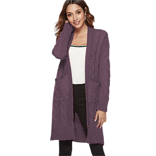 Damen Strickmantel mit großen Taschen und eleganten Zopfmustern Heidi-Mode