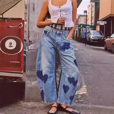 Damen weite Jeans mit Herzen-Details und entspanntem Schnitt Heidi-Mode