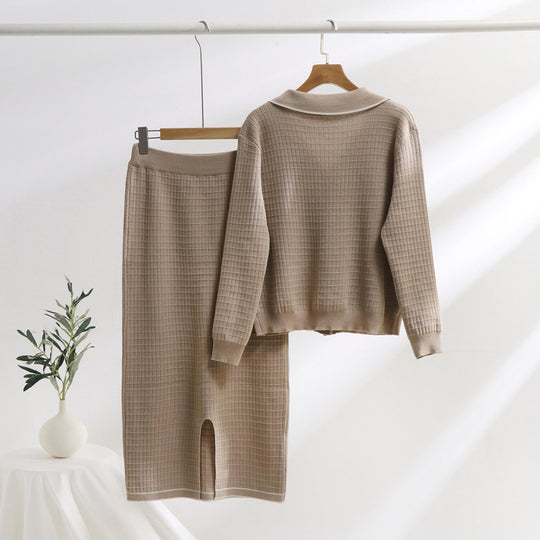 Damen elegantes Strickensemble mit dekorativem Kragen und aufgesetzten Taschen Heidi-Mode