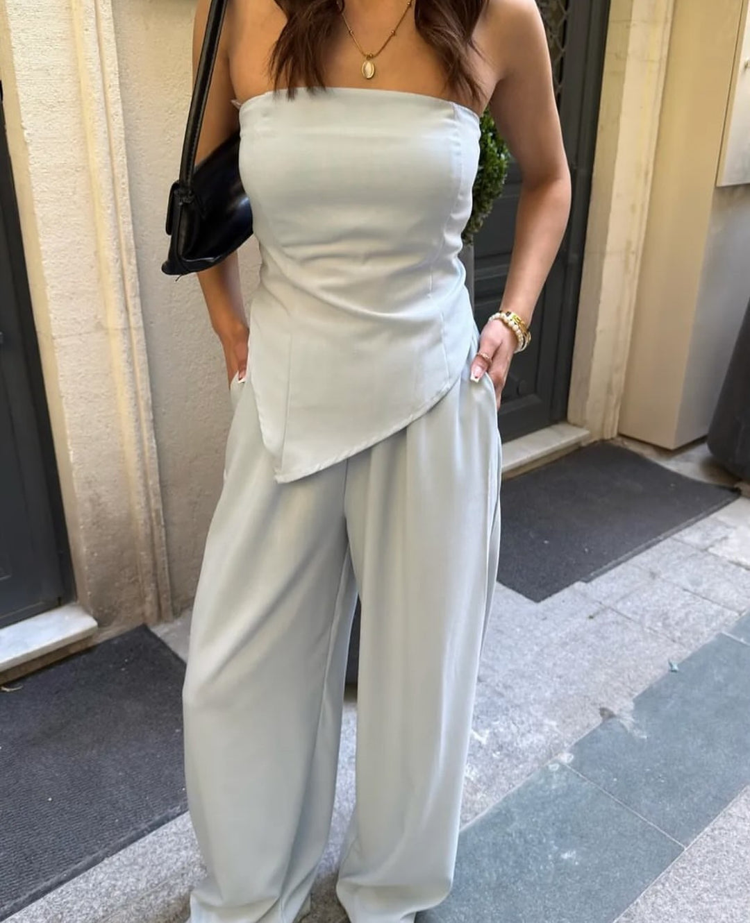 Damen Elegantes Jumpsuit mit asymmetrischem Schnitt und verführerischem Oberteil Heidi-Mode