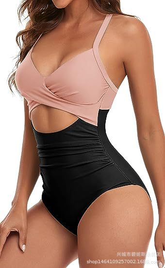 Heidi Mode | Hohler rückenfreier Bikini mit engen Trägern