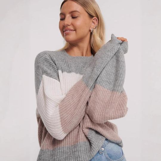 Damen gemütlicher Strickpullover mit modernem Muster und lässigem Schnitt Heidi-Mode