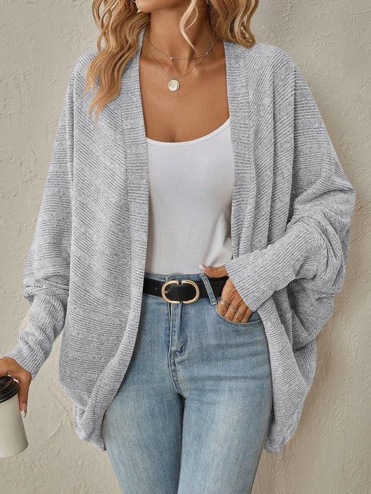 Damen Oversized Strickjacke mit großzügigem Schnitt und feiner Textur Heidi-Mode