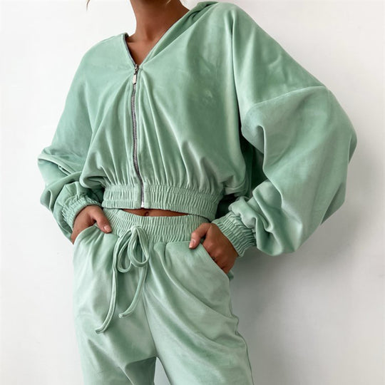 Damen Luxuriöses Velours Freizeit-Set mit Kapuze und elastischem Bund Heidi-Mode
