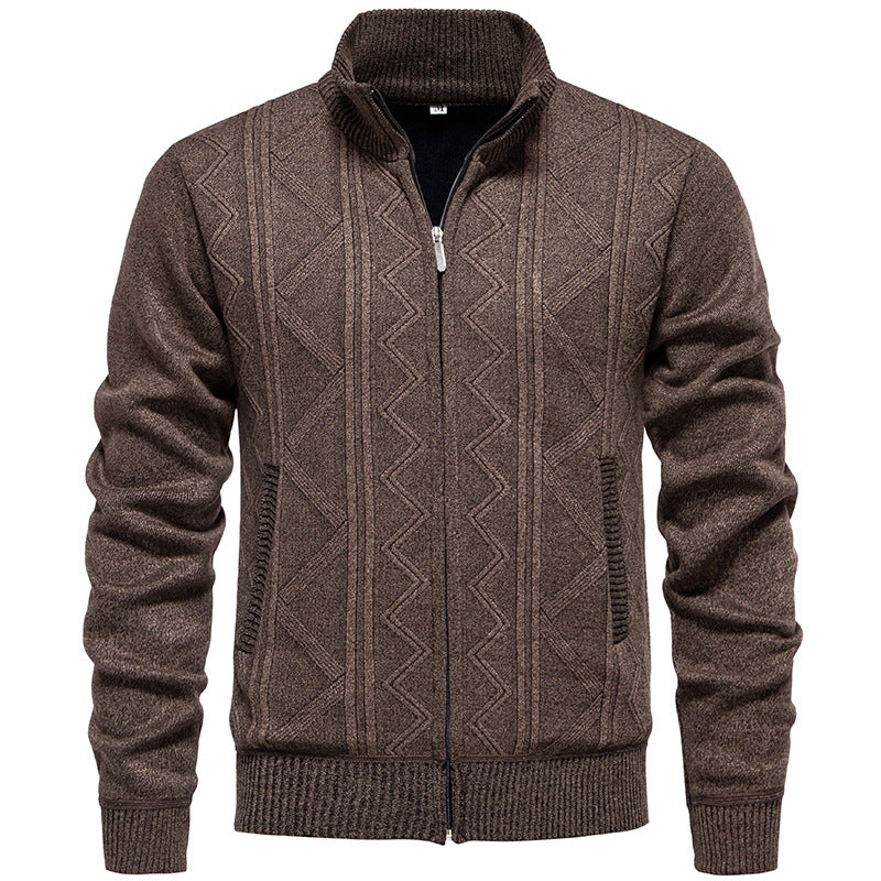 Herren Strickjacke mit Zopfmuster und hohem Stehkragen Heidi-Mode