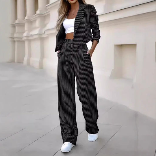 Damen Streifenanzug Heidi-Mode