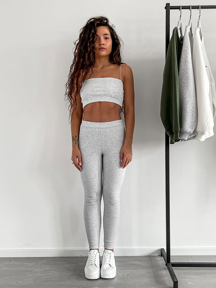 Damen Sportliches Ensemble aus elastischem Cropped Top und körpernahen Leggings Heidi-Mode